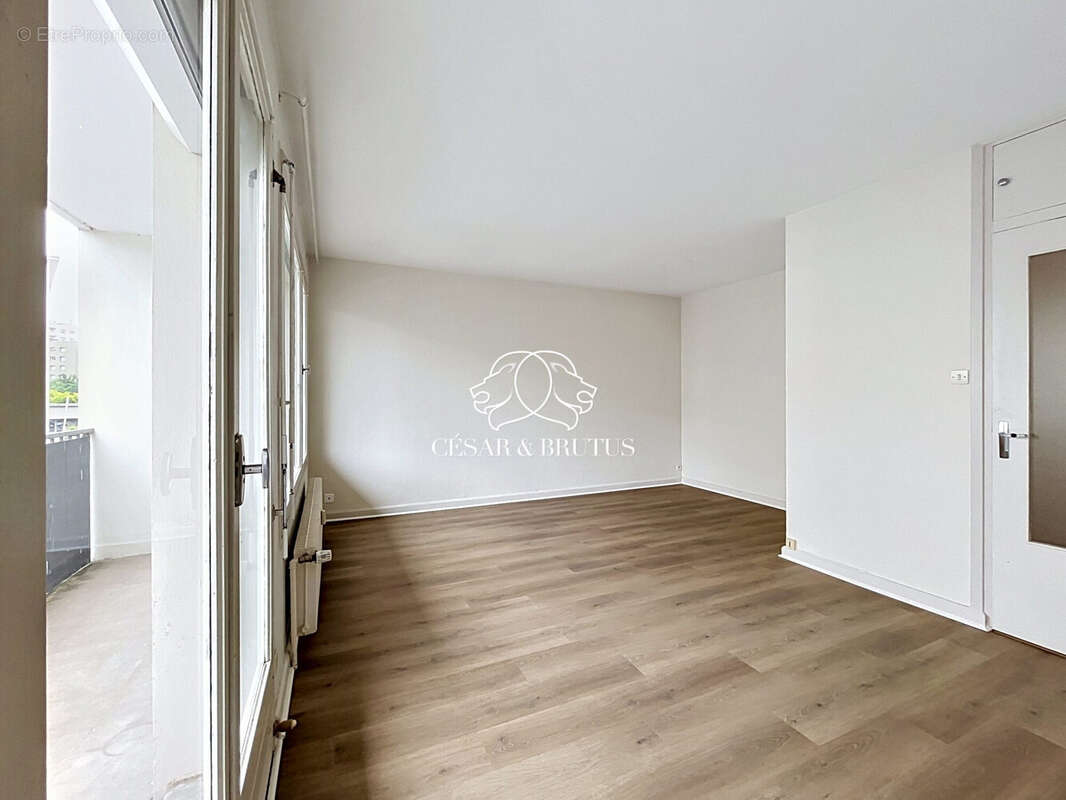 Appartement à LYON-8E