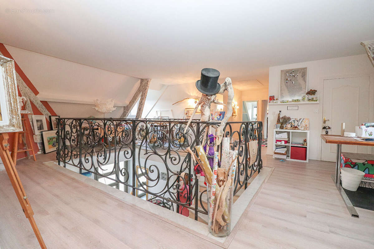 Maison à VELARS-SUR-OUCHE