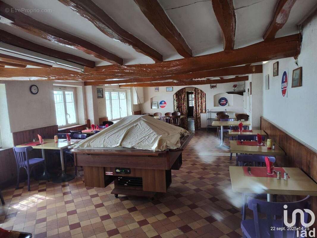 Photo 5 - Commerce à SAINT-AUBIN-DES-BOIS