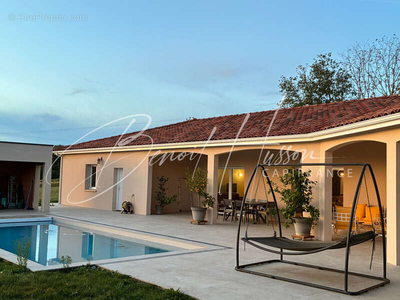 Maison à CINTEGABELLE