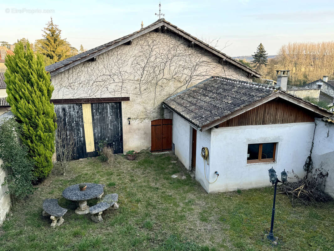 Maison à SAINT-BARTHELEMY-D'AGENAIS