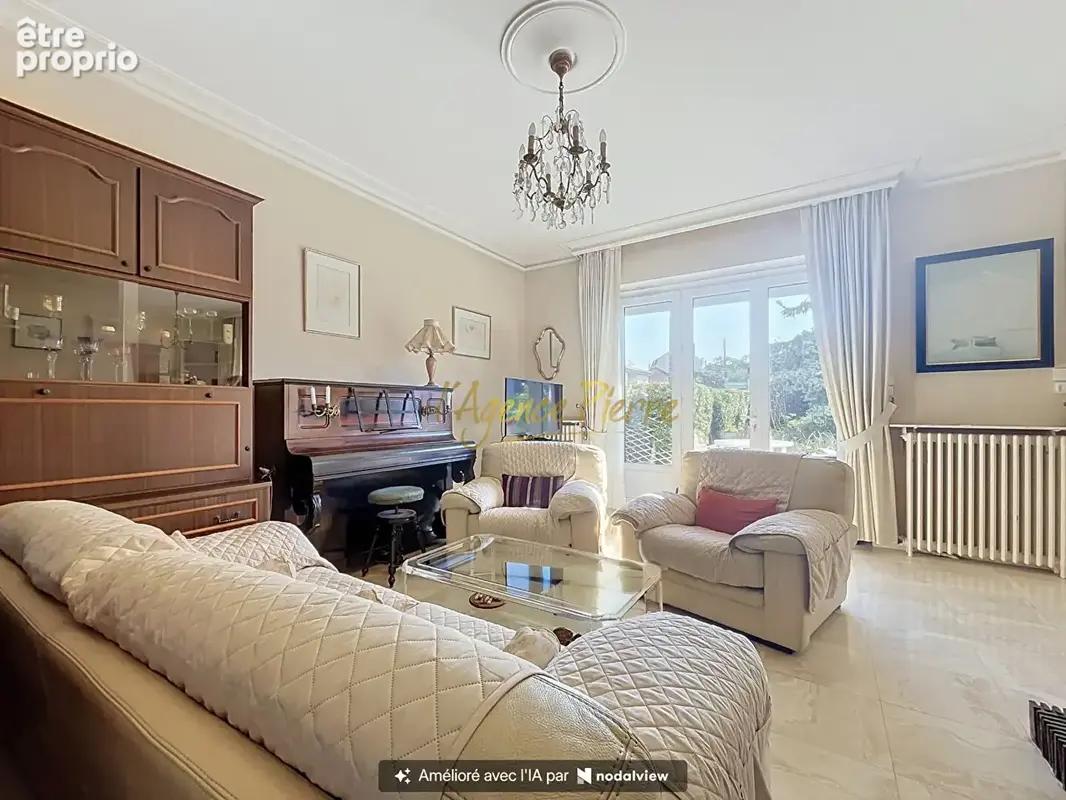 Maison 6 pièces 152 m² à vendre à Chatellerault (86100) - photo 3