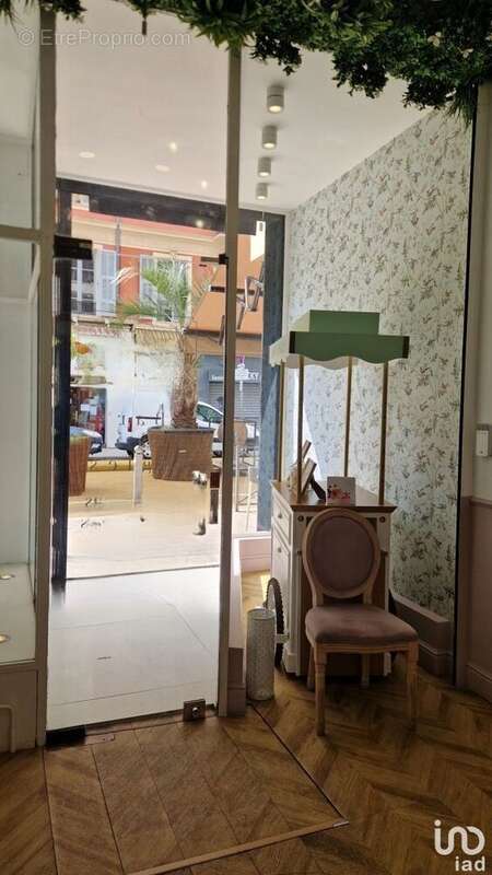 Photo 8 - Commerce à NICE