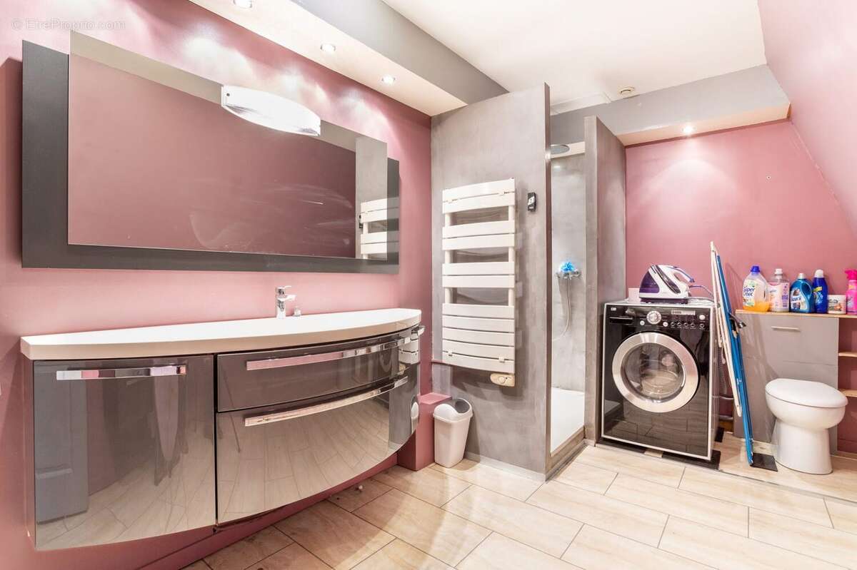 Loft 1 -  Salle de bain  - Appartement à TOURCOING