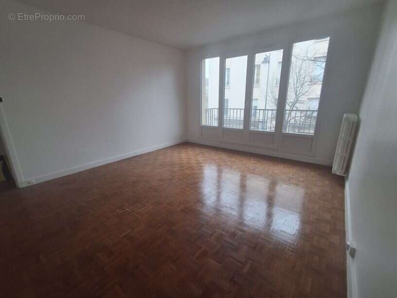 Appartement à MAISONS-ALFORT