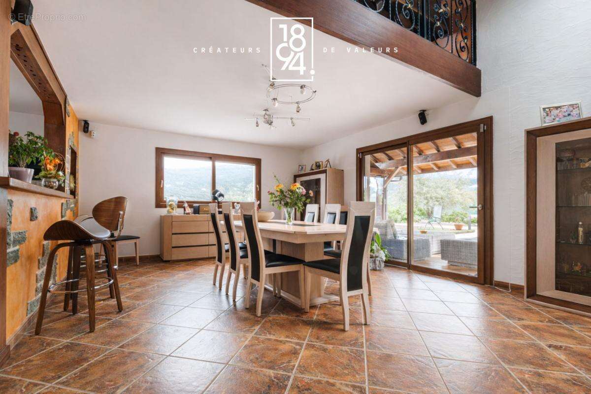 Maison à CHANAZ
