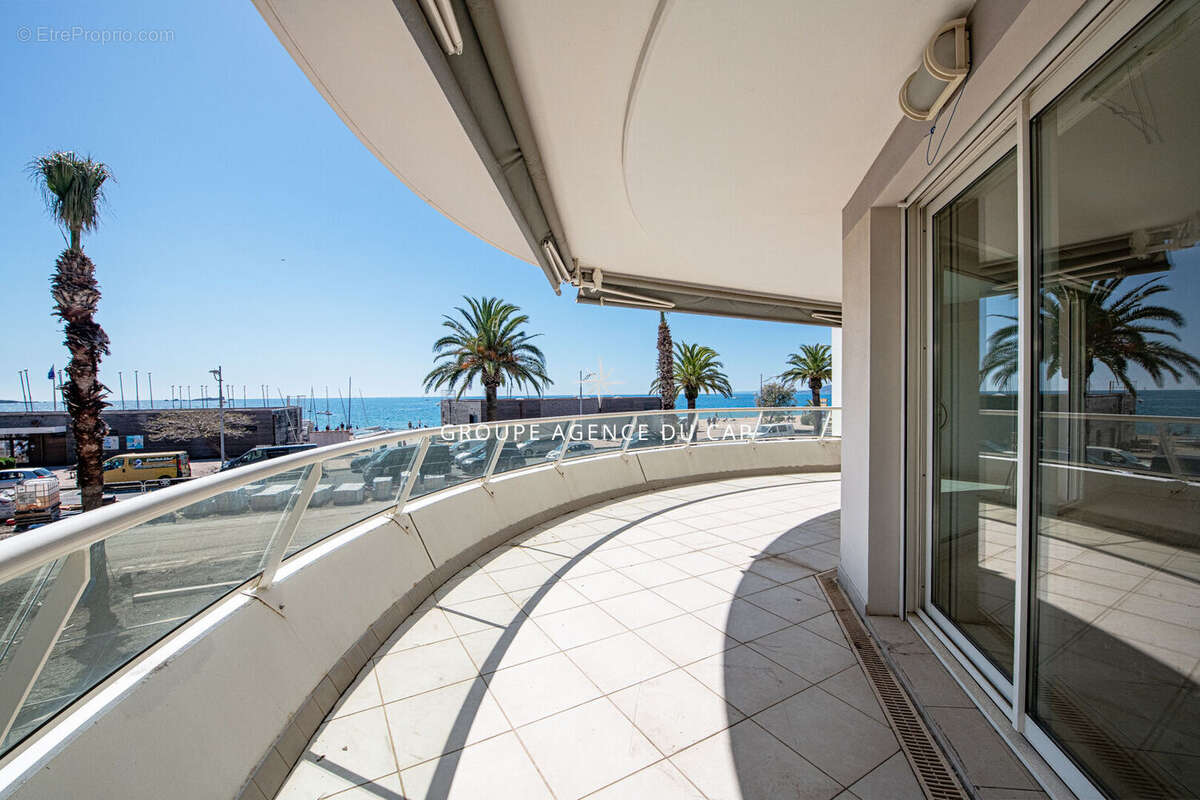 Appartement à FREJUS