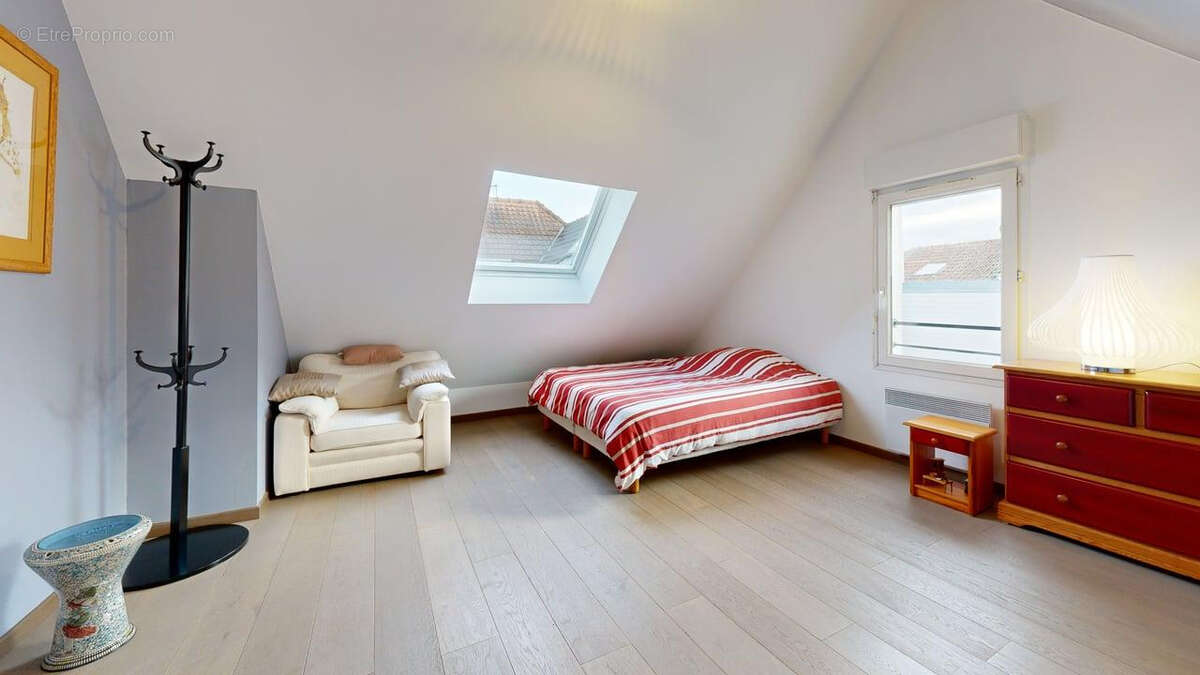 Maison à NANTERRE