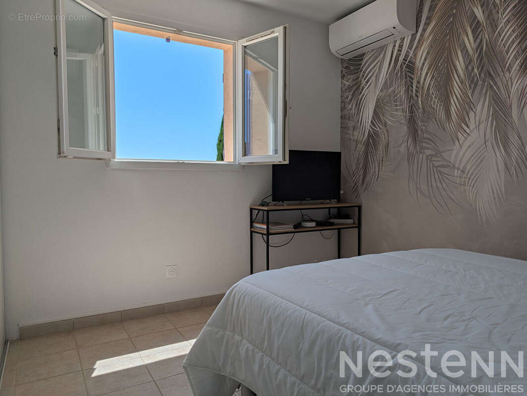 Maison avec vue exceptionnelle à vendre à La Londe-les-Maures - Secteur Valcros - photo 14