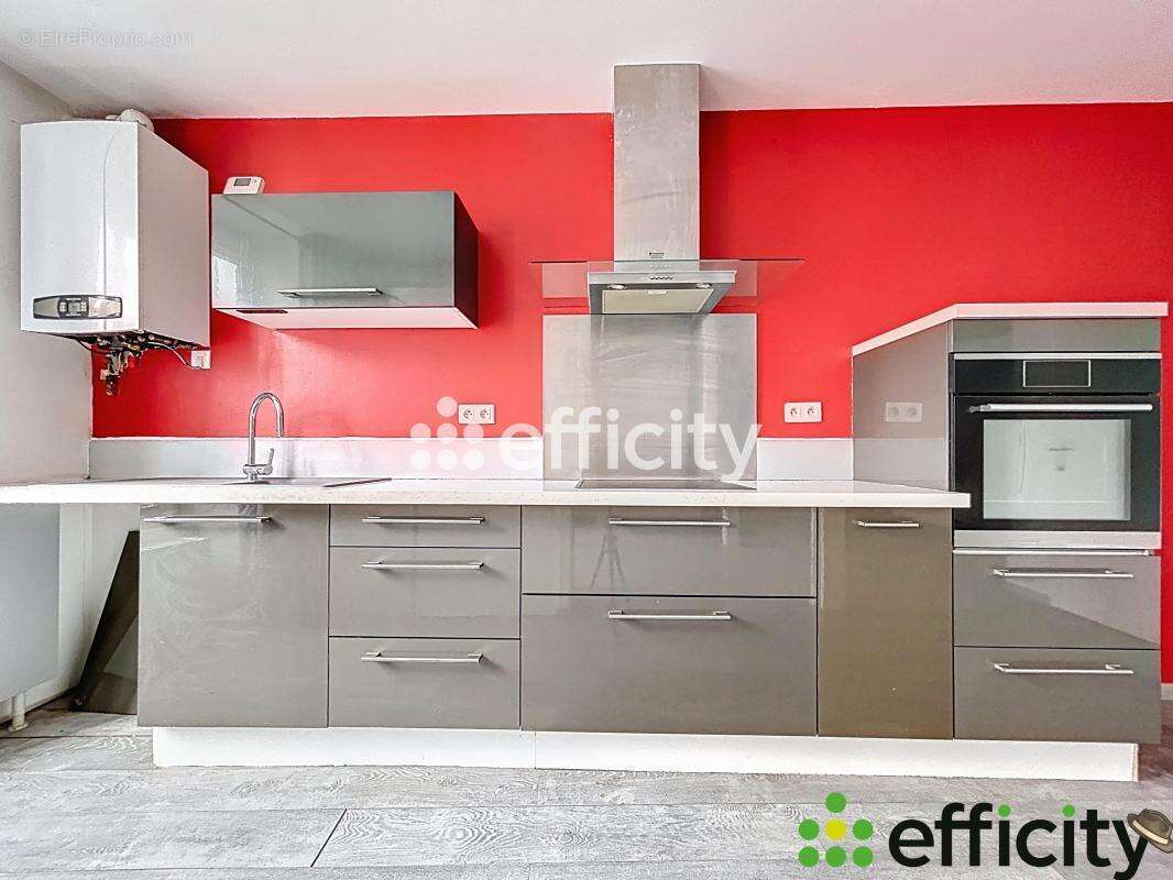 Appartement à MOIRANS