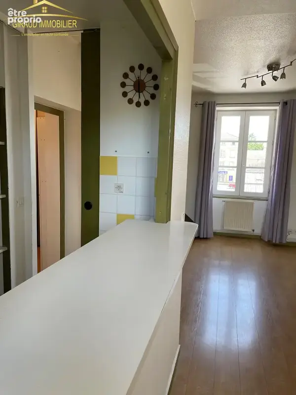 Charlieu-appartement en duplex - photo 2