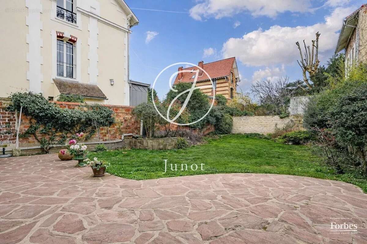 Maison à CHATOU