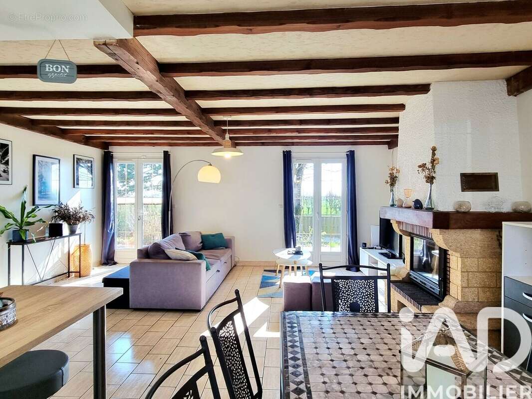 Photo 2 - Maison à JANVILLE
