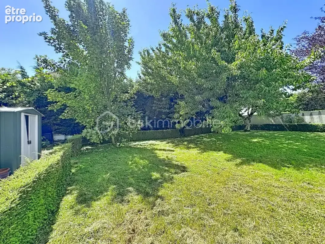Maison familiale avec jardin de 700 m² – Quartier de la Commanderie – Échirolles - photo 8