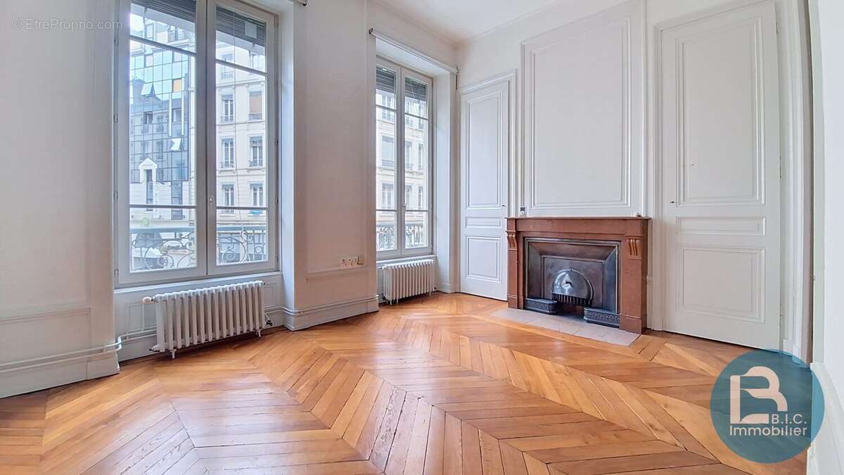chambre  - Appartement à LYON-3E