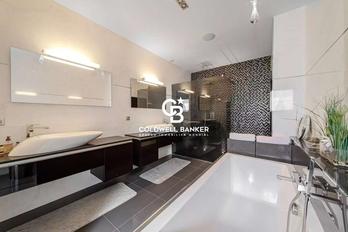 Maison à SAINT-GELY-DU-FESC