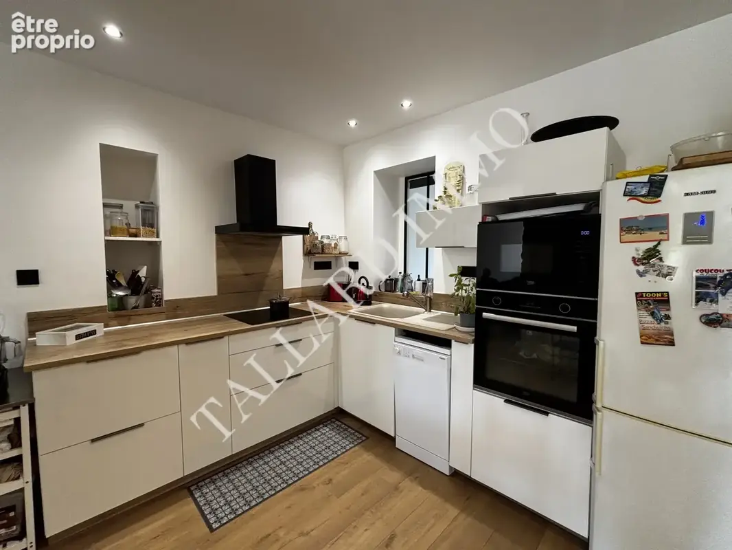Exclusivité Tallard centre lumineux appartement entièrement rénové + dépendances - photo 7