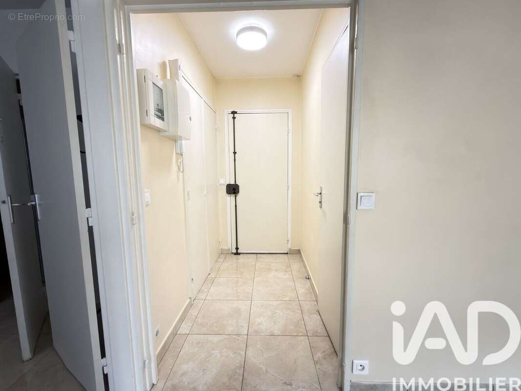 Photo 8 - Appartement à ARGENTEUIL