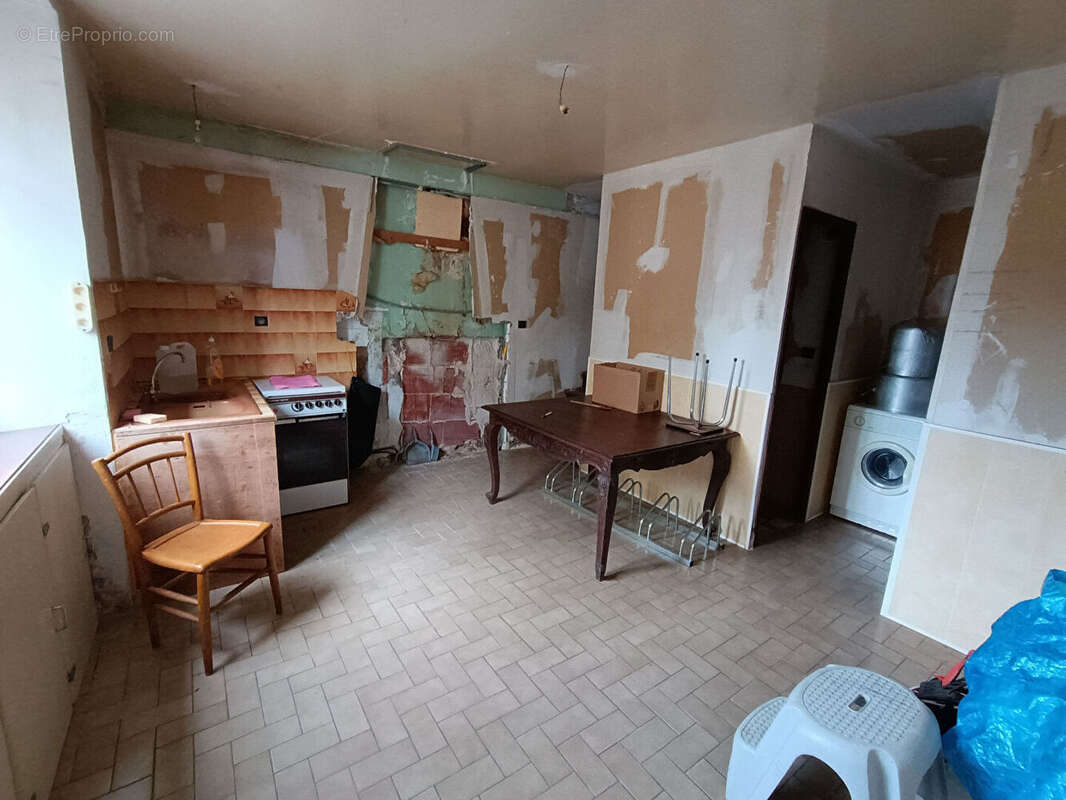 Maison à MELLIONNEC