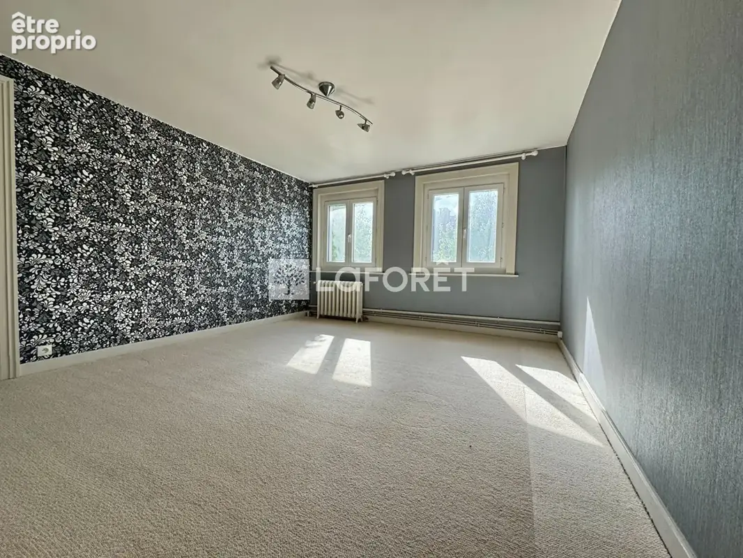Grande propriété - possibilité de division - possibilité 9 chambres - proche centre-ville DOUAI - photo 10