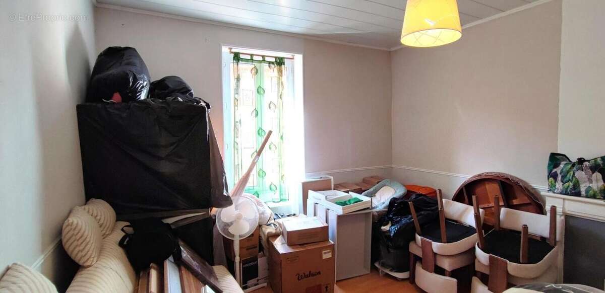 Appartement à DECAZEVILLE