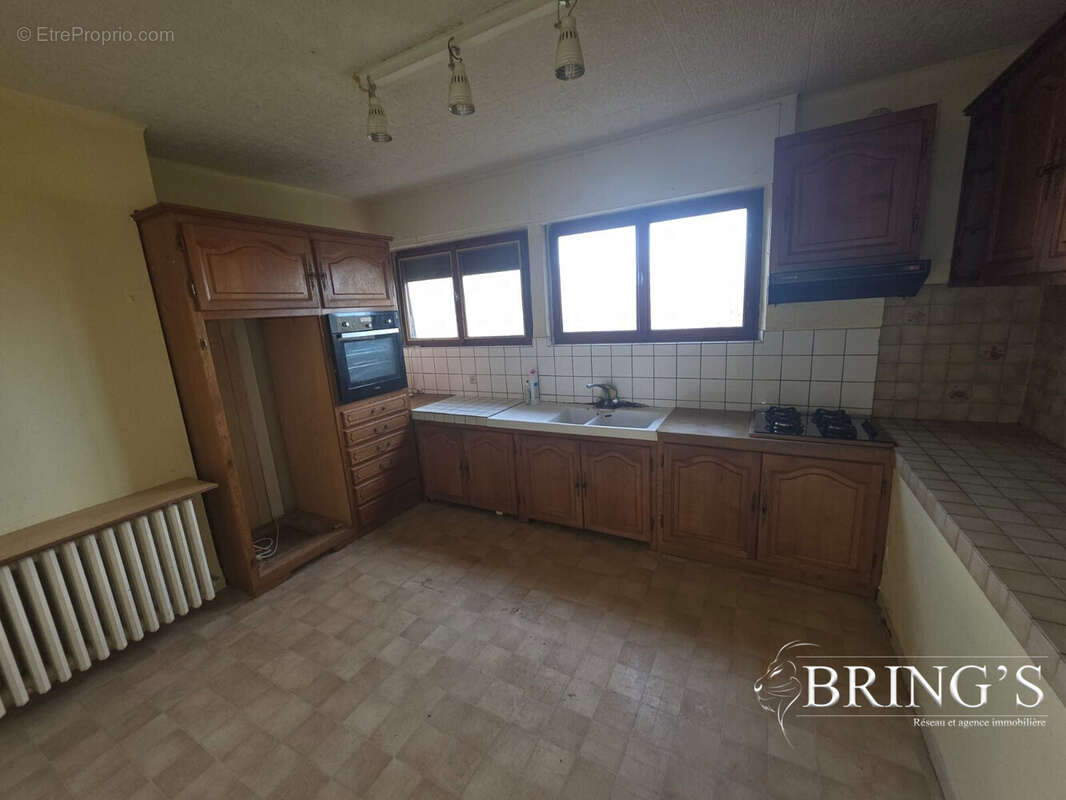 Maison à ARS-LAQUENEXY