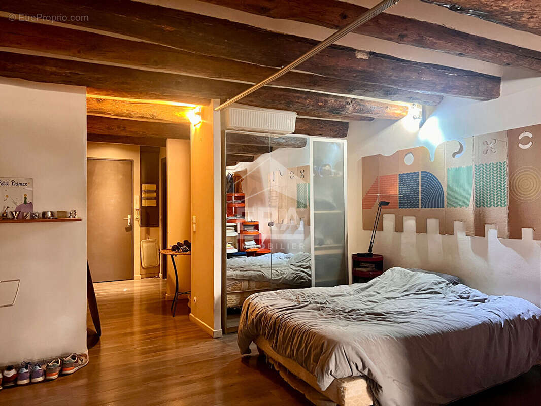 Appartement à MARSEILLE-2E