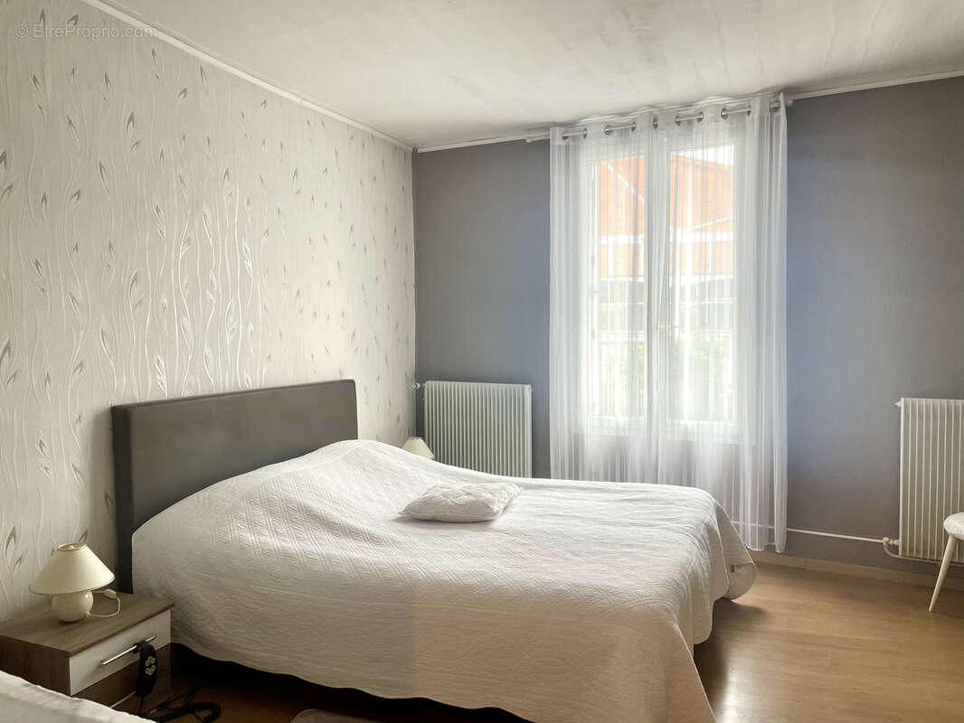 Maison à CHATELLERAULT