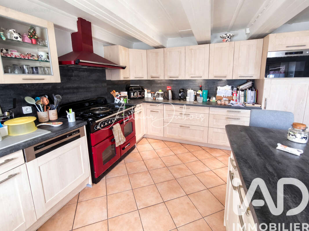 Maison 218 m² à Foussemagne  - photo 5
