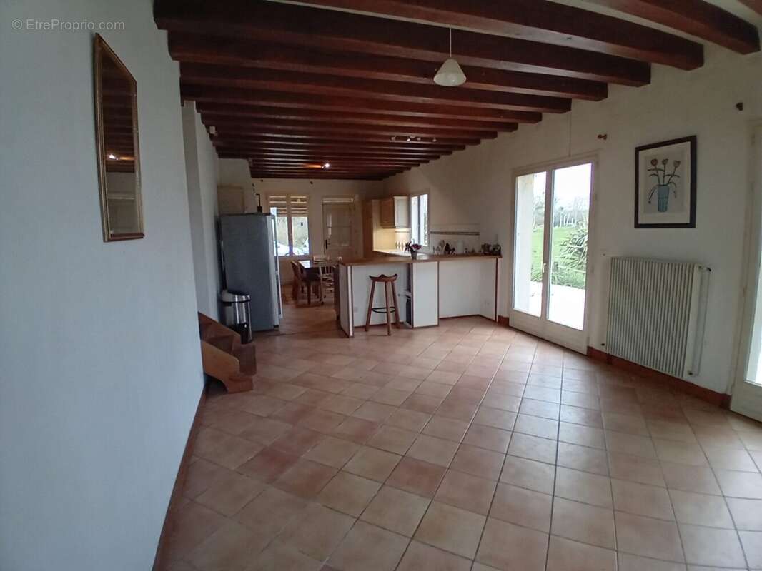 Maison à SAINT-MARTIN-DES-BOIS