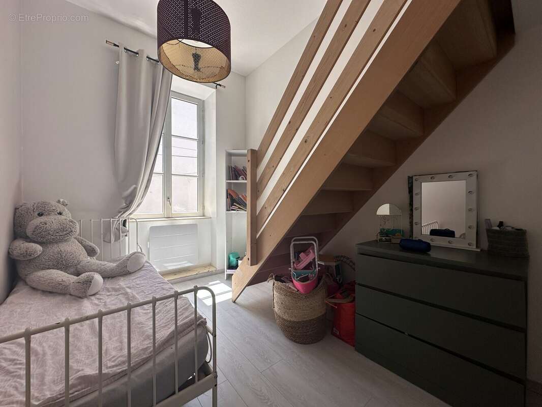 Appartement à BEAUJEU