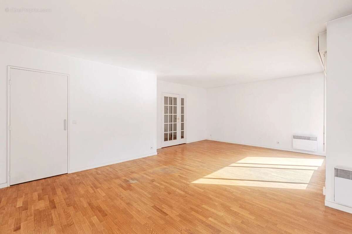 Appartement à PARIS-12E