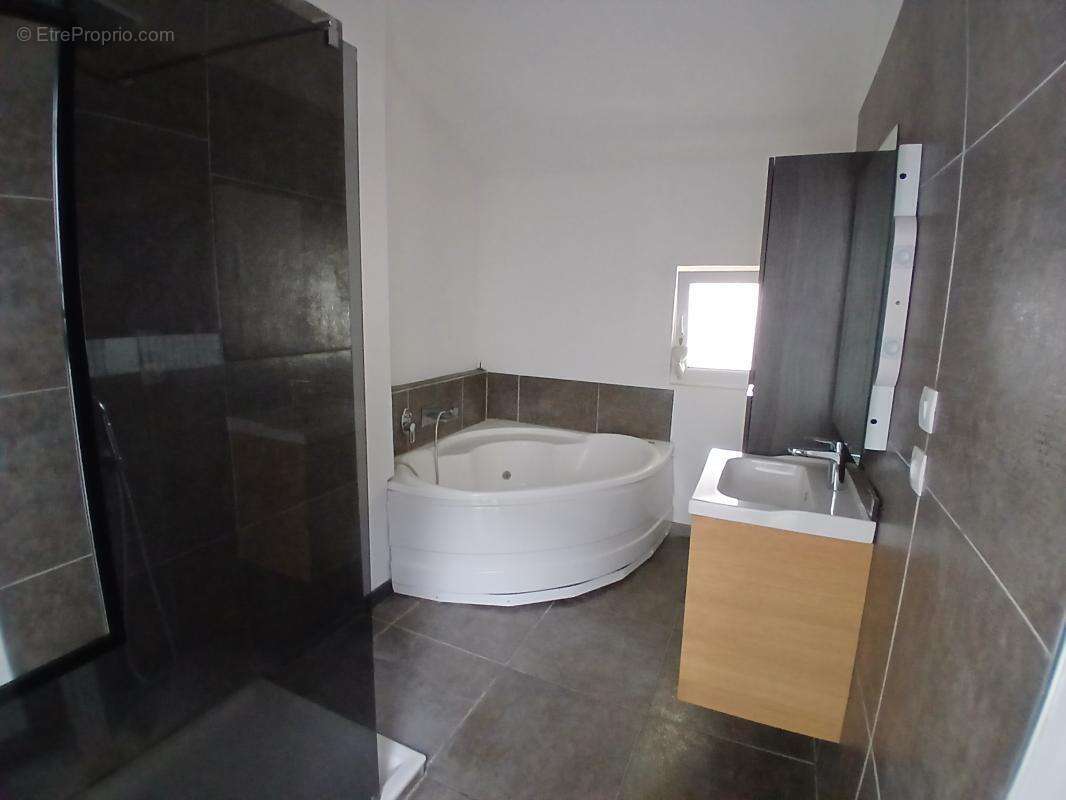 Maison à ANNOEULLIN