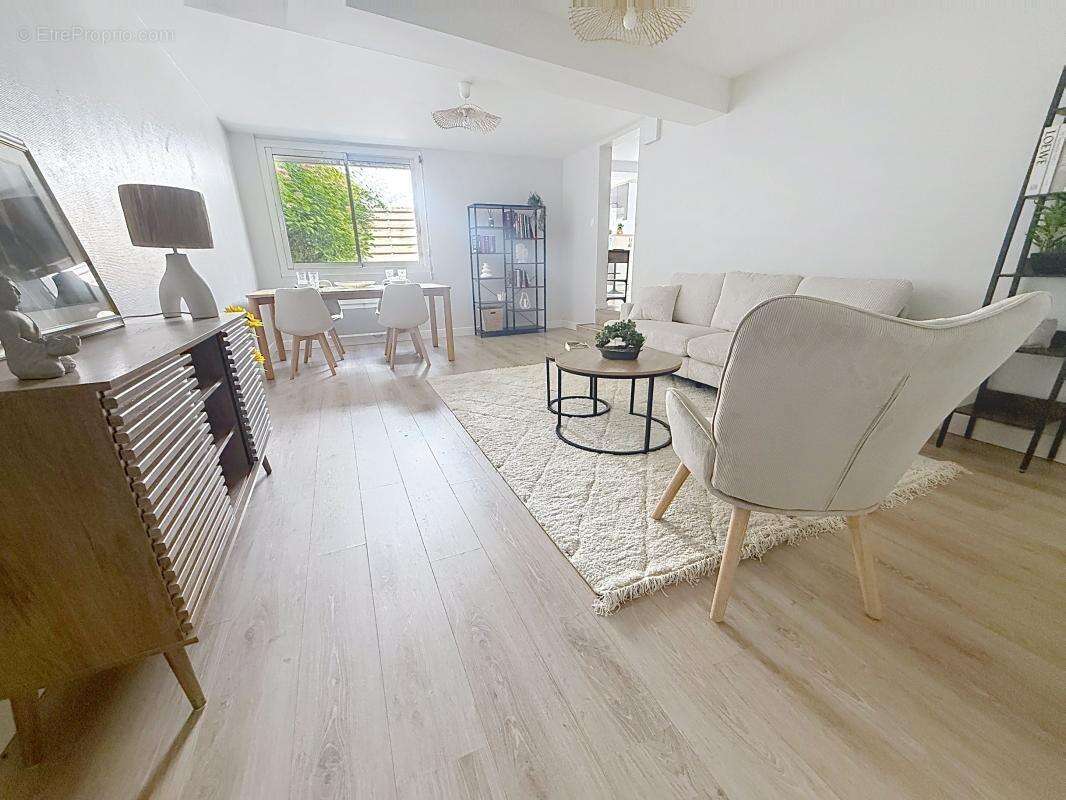 Appartement à LA ROCHELLE