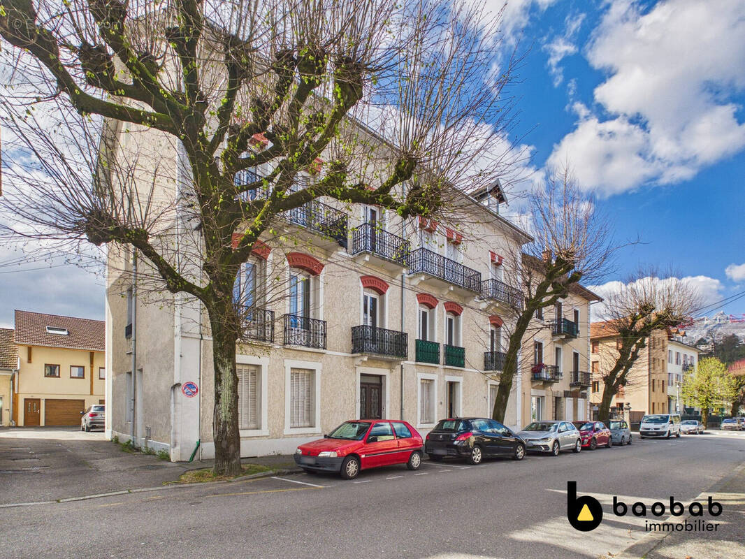 Appartement à AIX-LES-BAINS