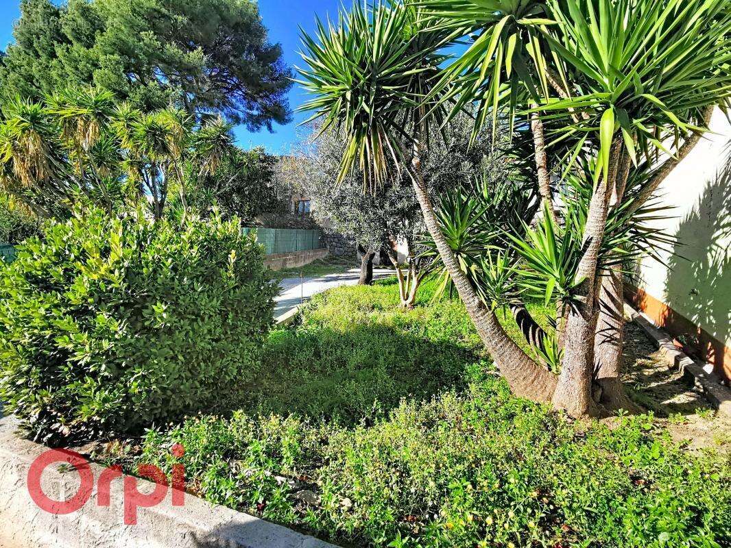 Maison à LA CADIERE-D&#039;AZUR