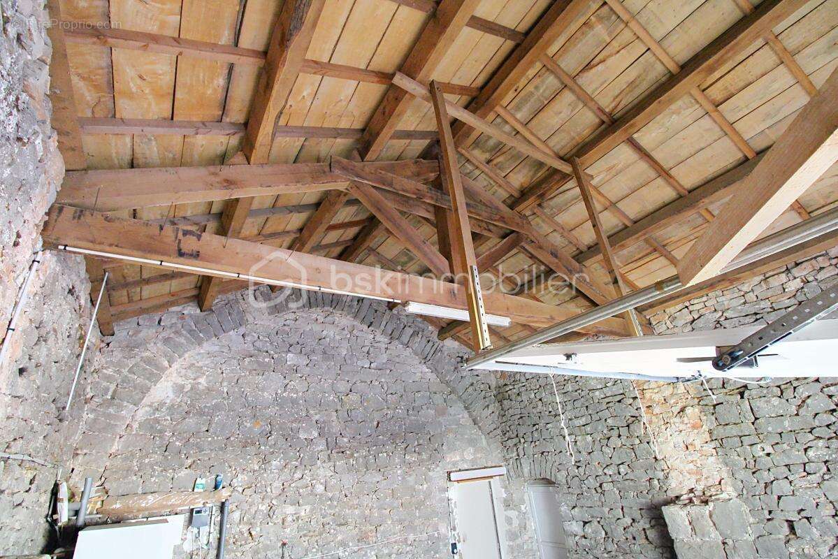 Maison à LA CAVALERIE