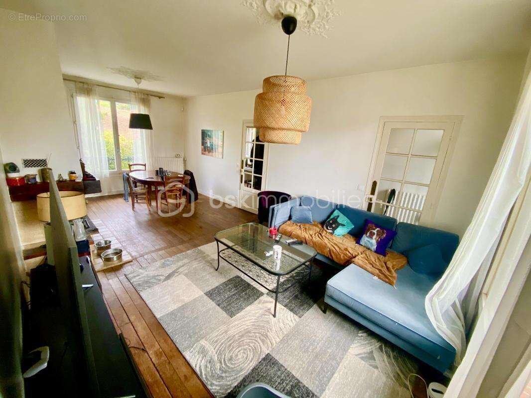 Maison à VILLENEUVE-SAINT-GEORGES