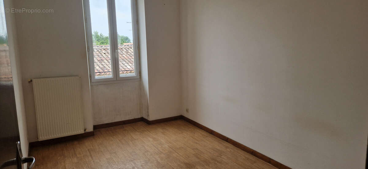 CASTELNAU DE MEDOC, maison T4 100 m2 jardin clos - photo 7