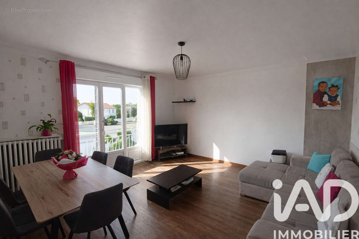 Photo 2 - Maison à LE TALLUD