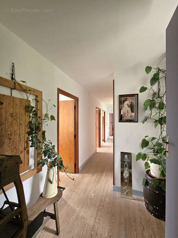Maison à CALMONT