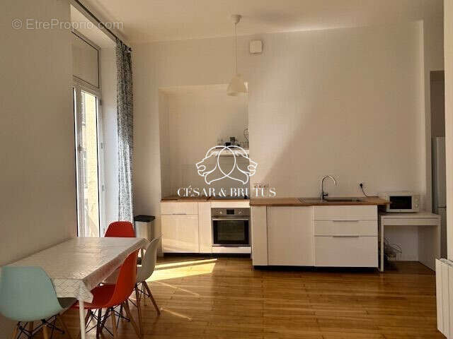 Appartement à SAINT-ETIENNE