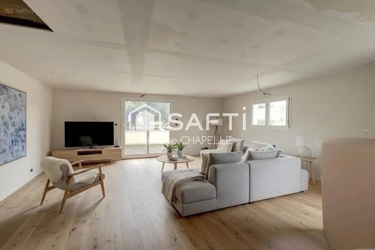 Photo 1 - Maison à NEUILLY-EN-THELLE