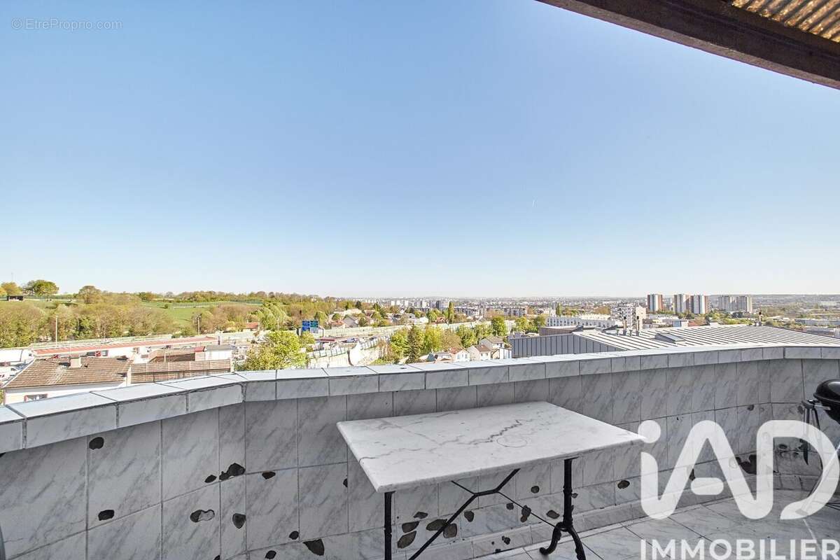 Photo 4 - Appartement à NOISY-LE-SEC