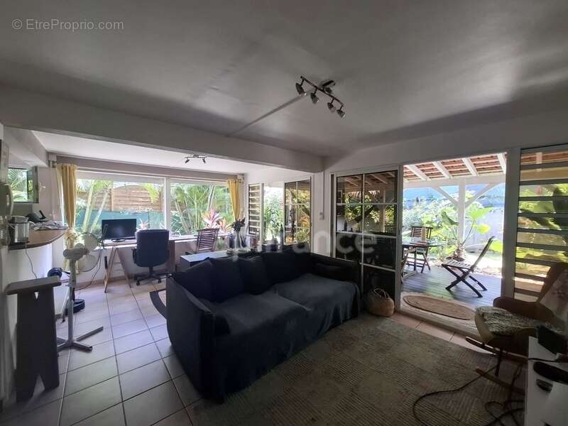 Maison à LES TROIS-ILETS