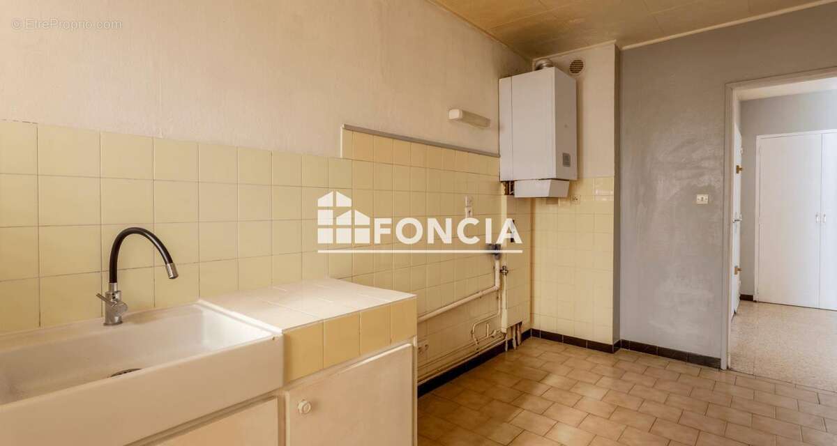 Appartement à SALON-DE-PROVENCE