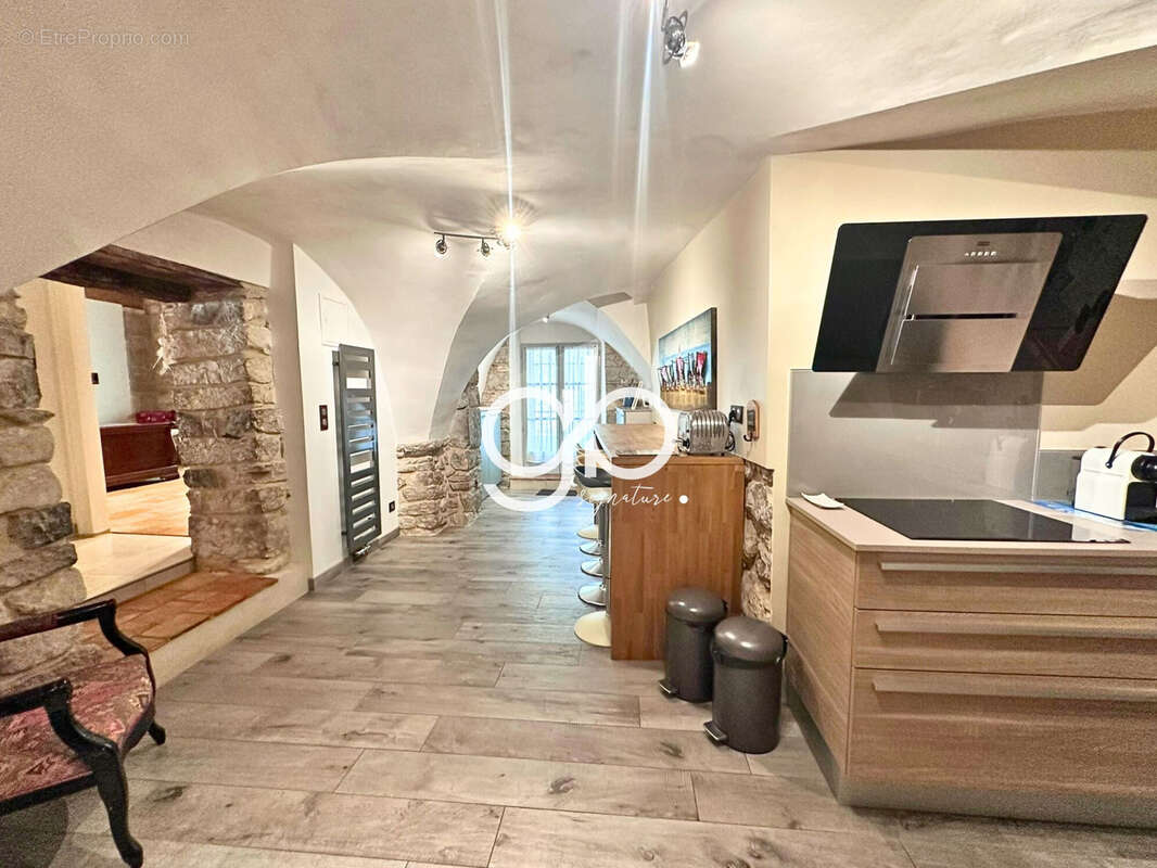 Maison à LES MATELLES