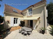 Maison à SAINT-PRIX