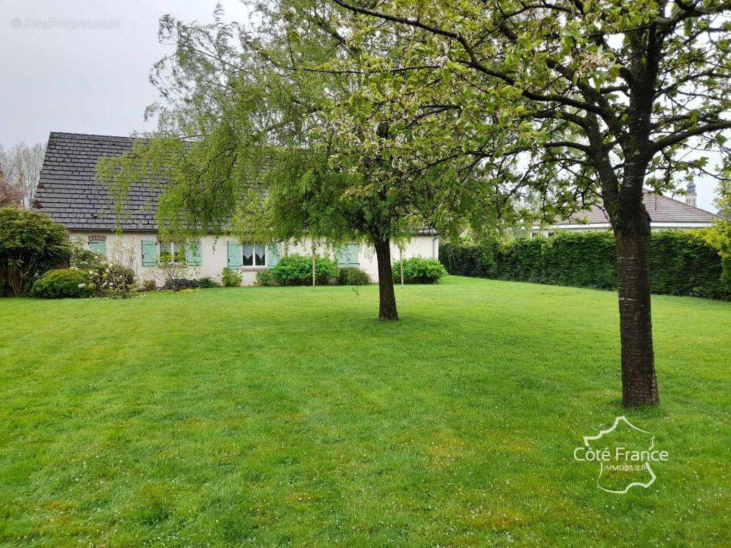 Maison à LA CAPELLE