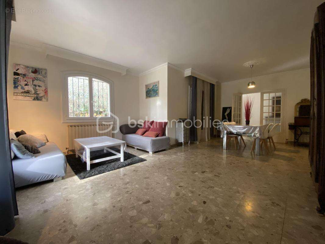 Maison à VILLENEUVE-LES-MAGUELONE